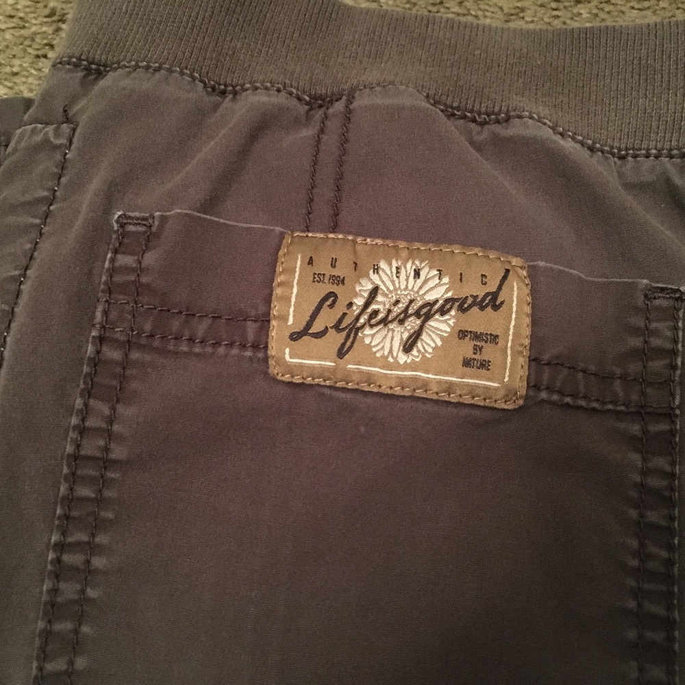 Women’s Life Is Good Camp Pants Size Medium